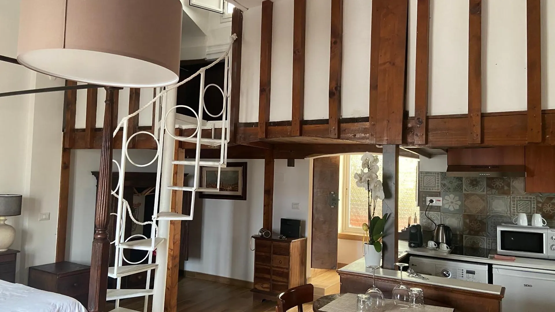 Il Tetto Apartment Rome 0*,  Italy